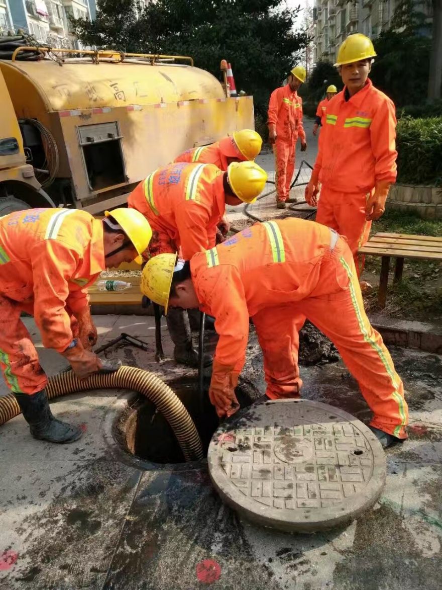 衡水化粪池清理 化粪池清底 污水井清掏 抽化粪池