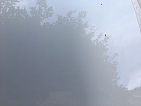 深入山林的求知之旅：探索古老巖層訴說的地...